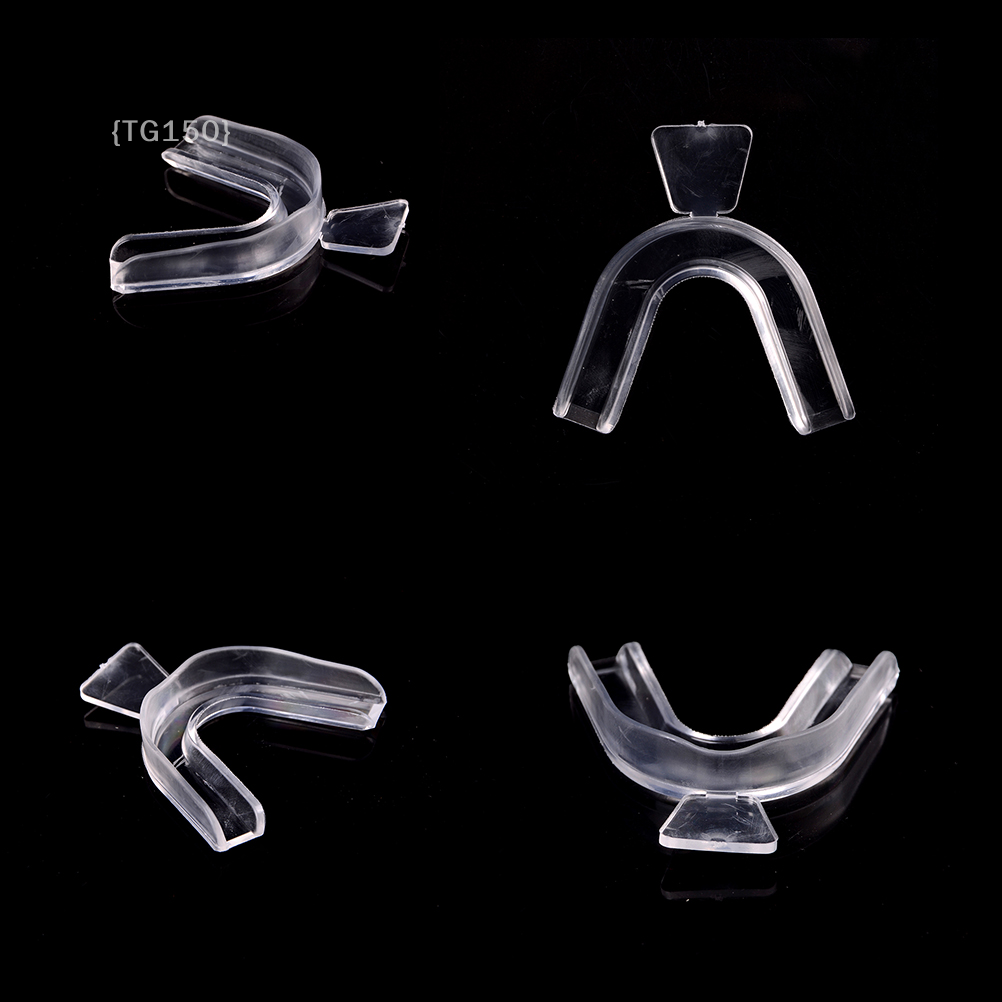2 Pcs Dental Mouthguard Trays  - Teeth Whitening/Bleaching recensione e prezzo