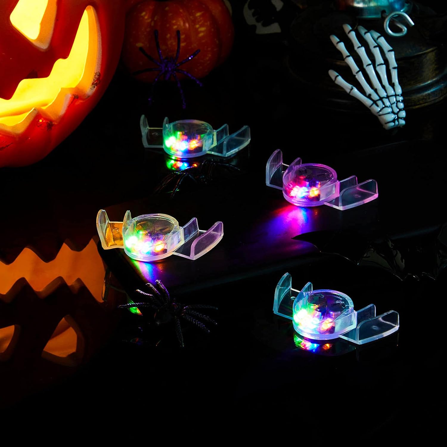 1pcs LED Flashing Mouth Teeth  - Led Mouth Tray recensione e prezzo